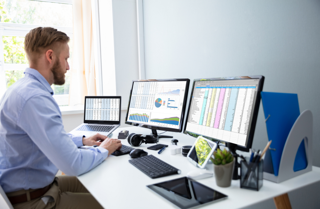 Why Monthly Bookkeeping Is the Foundation of Financial Clarity